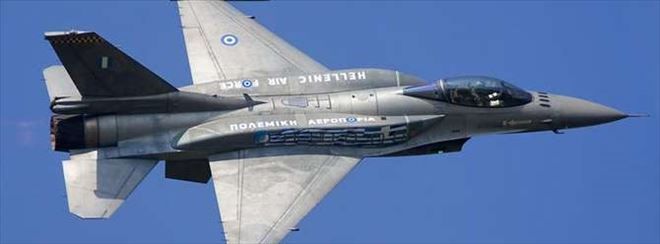 Yunan jetleri Türk hava sahasını ihlal etti   