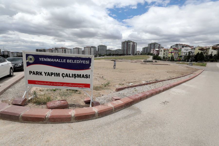 Fethi Yaşar, park inşaatlarını yerinde inceledi