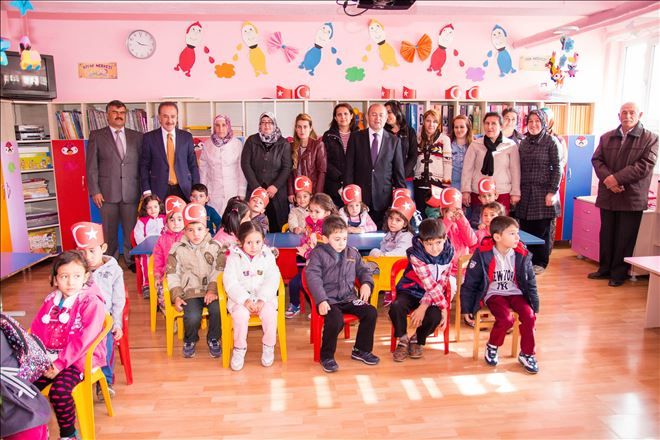 MİNİKLERE BAŞKAN AMCALARINDAN YENİ ANA SINIFI