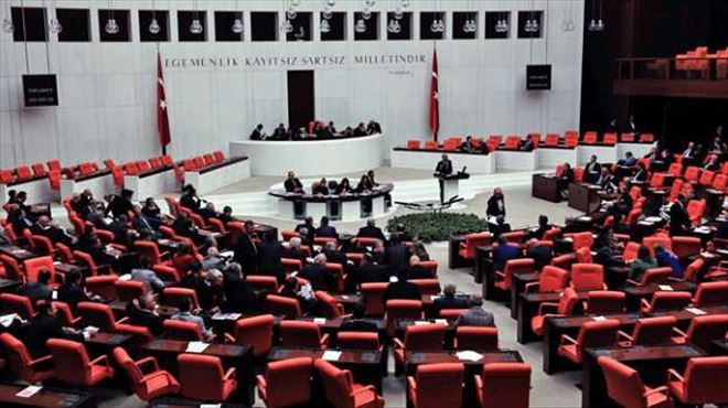 Yemin metni değişiyor mu?