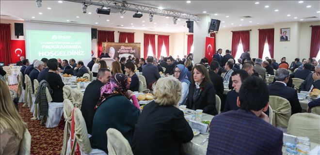  SİNCAN BELEDİYESİNDEN ÖĞRETMENLER GÜNÜ´NE ÖZEL PROGRAM