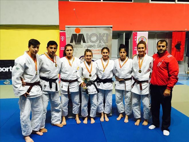 ANKARA´NIN ALTIN KIZLARI