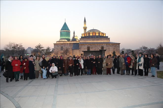 ETİMESGUTLU KADINLAR MEVLANA DİYARINDA