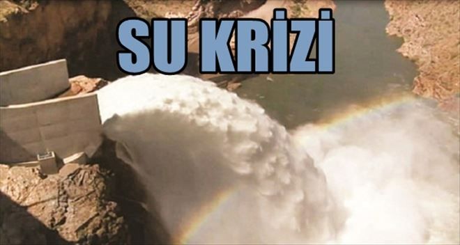 ´ASRIN SUYU´ KIBRIS´TA DENİZE AKIYOR