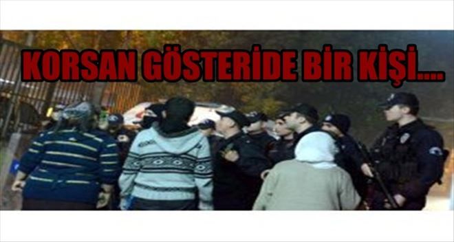 Mersin´deki Sokağa Çıkma Yasağı Protestosunda Bir Genç Öldü