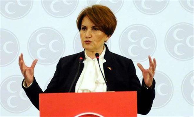 Meral Akşener´in SMS´i bloğu bozdu