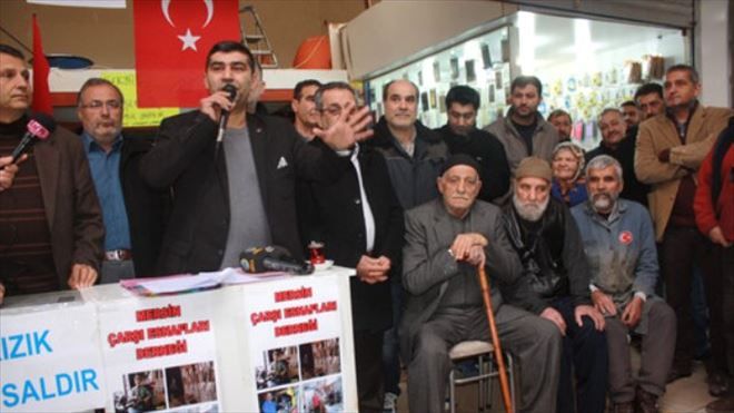 ESNAF, MARKETLER YASASINI BEKLİYOR
