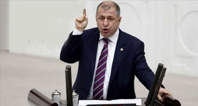 Özdağ Tuğrul Türkeş´i Alparslan Türkeş´le Vurdu