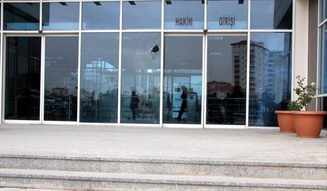 Kayseri Adliyesine Pompalı Tüfekli Saldırı