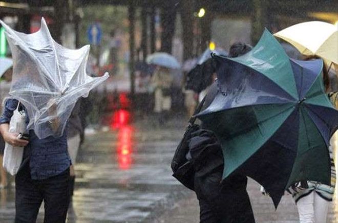 Meteoroloji: Hava Sıcaklıkları Azalacak, Kuvvetli Yağışlara Dikkat