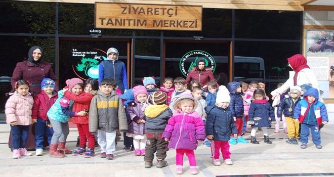 NİNO´lu  MİNİK  ÖĞRENCİLER  MEVSİMLERİ ÖĞRENİYOR, DOĞAYI SEVİYORLAR