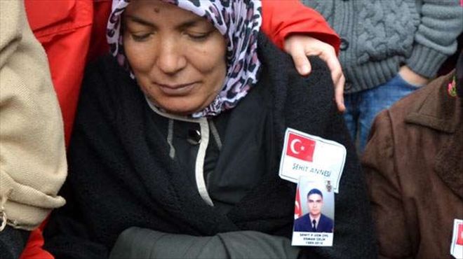 Şehit annesinin ismi, herkesi ağlattı!