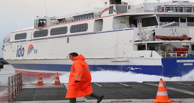 İDO tüm iç hat deniz otobüsü seferlerini iptal etti
