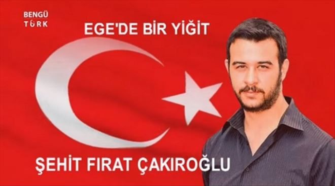 ÜLKÜCÜ ŞEHİT FIRAT ÇAKIROĞLU KABRİ BAŞINDA ANILDI