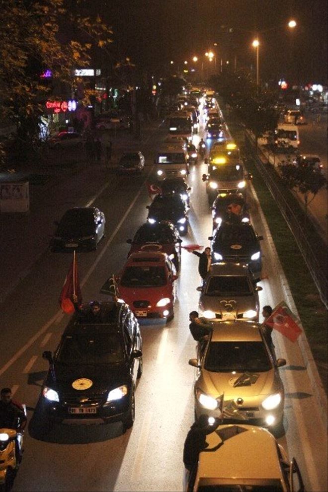 ADANA´DA TERÖRE ARAÇLI PROTESTO