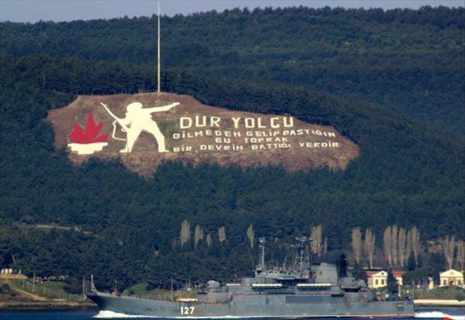 Rus Savaş Gemisi ´Minsk´, Çanakkale Boğazı´ndan Geçti