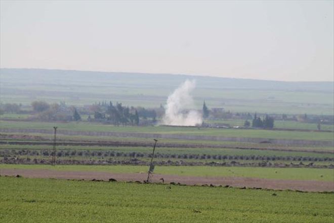 Savaş Uçakları Kilis´in Karşısındaki Işid Hedeflerini Vurdu