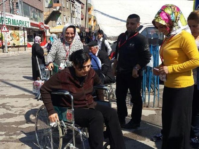 Bir Dakika Engelli Olur musunuz?