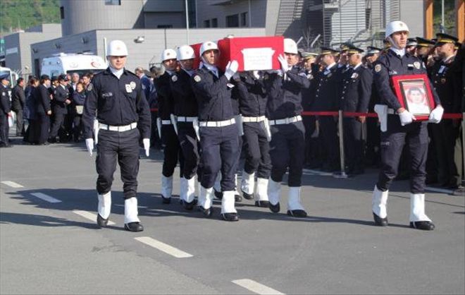 Vali Yardımcısının Çatışmada Yaralanan Polis Oğlu Şehit Oldu