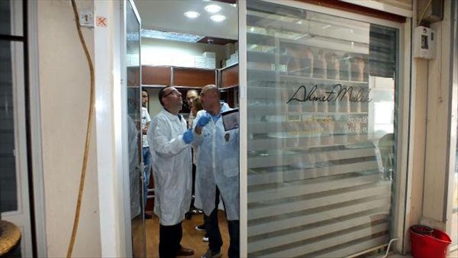 TEZGAHTAR, ÇALIŞTIĞI KUYUMCUDAN 4.5 MİLYON LİRALIK SOYGUN YAPTI