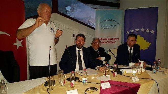 KOSOVA´DA PANELDE KONUŞAN ALİ ŞEN: ARNAVUTLARI KOSOVA´YA OSMANLI GETİRDİ