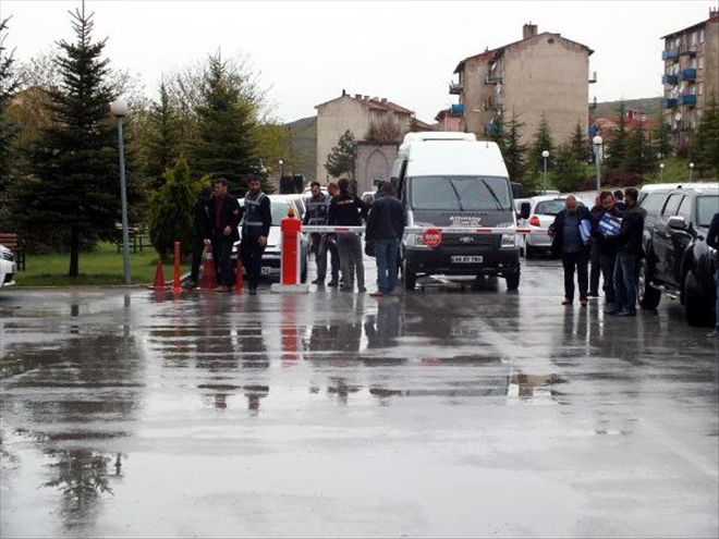 YOZGAT´TA FETÖ OKULUNA OPERASYON: 6 GÖZALTI