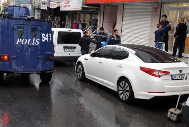 OKMEYDANI´NDA SİLAHLI BANKA SOYGUNU