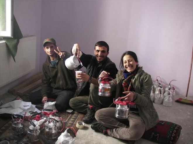 Yüksekova´da Patlayıcı Hazırlayan Pkk´lı Teröristler, Etkisiz Hale Getirildi