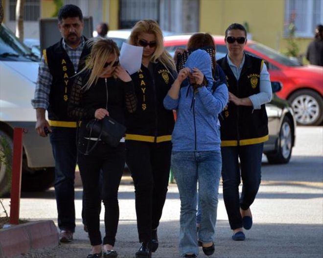 Azerbaycanlı Kadınları İş Vaadiyle Erkeklere Pazarlıyorlar