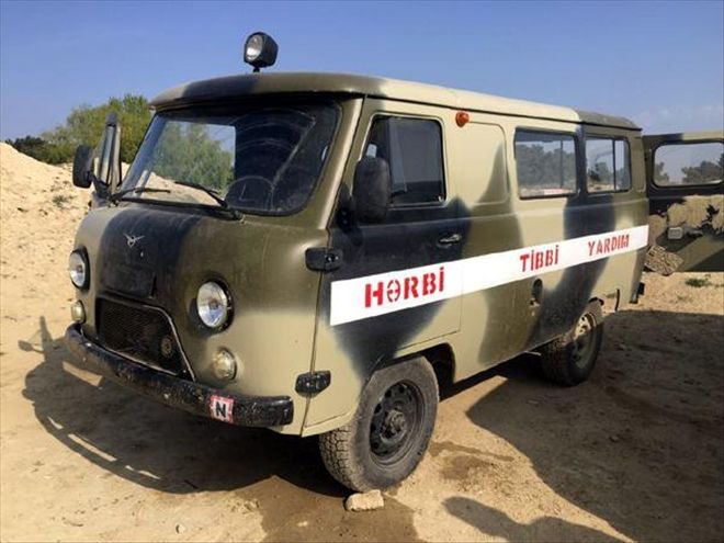 Ermenistan, Cephe Hattında Yaralı Taşıyan Ambulansı Vurdu