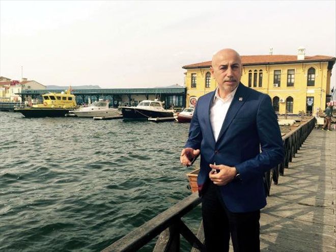AKSÜNGER: TÜRKİYE´Yİ 10 MÜTEAHHİDE PEŞKEŞ ÇEKTİLER