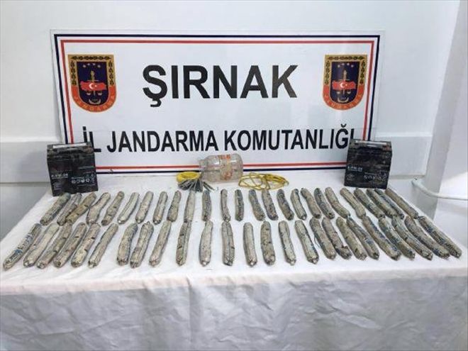 ŞIRNAK´TA 49 DİNAMİT LOKUMU ELE GEÇİRİLDİ