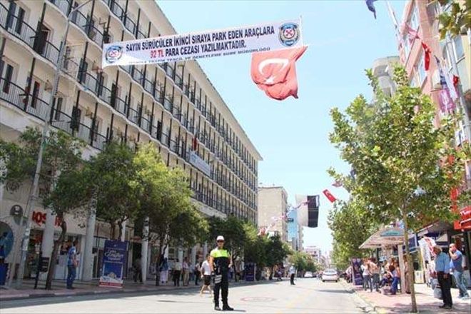 Yukarı bakmayan cezayı yedi! 4 saatte 226 sürücü...