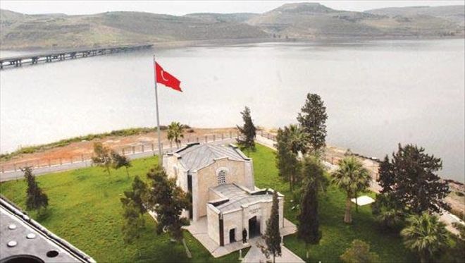 MINBİÇ-CERABLUS YOLU DA KESİLDİ, SÜLEYMAN ŞAH TÜRBESİNİN ESKİ YERİ İLK KEZ GÖRÜNTÜLENDİ
