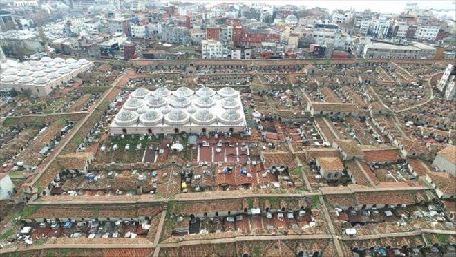 554 YILLIK TARİHİ ÇARŞIDA RESTORASYON BAŞLIYOR,START ÇATIDAN VERİLİYOR