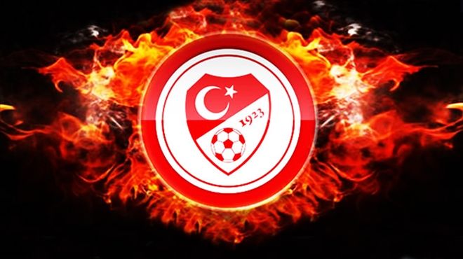 Flaş gelişme! TFF´de tüm kurullar istifa etti!