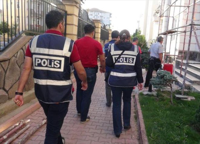 Aksaray´da Fetö´nün Öğretmenlerine Operasyon: 44 Gözaltı