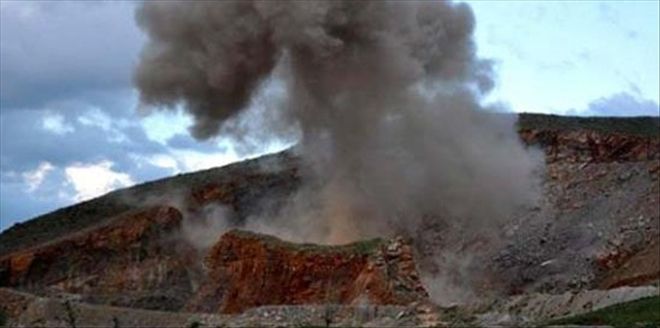 5 ton bomba yüklü araç ele geçirildi