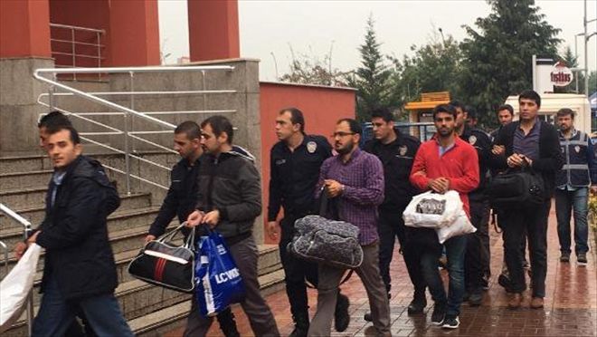 Kocaeli´de Fetö Operasyonunda 10 Öğretmen Adliyeye Sevk Edildi