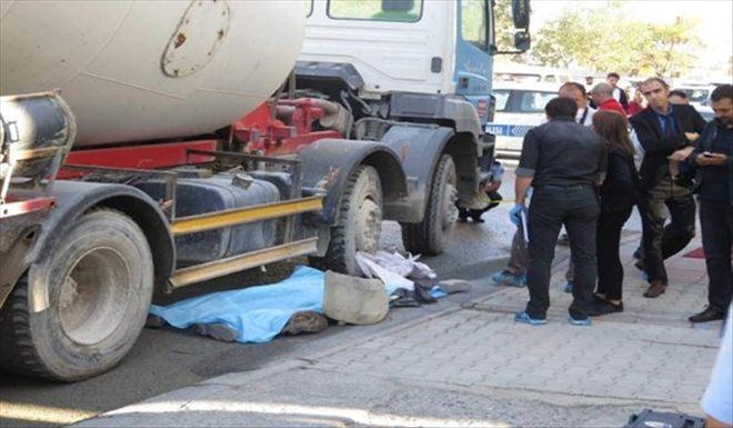 Temizlik İşçisinin Beton Mikseri Altında Feci Ölümü