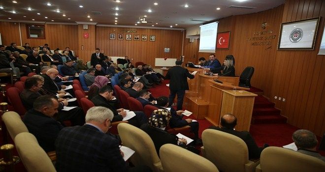 ETİMESGUT BELEDİYE MECLİSİ YILIN İLK TOPLANTISINI YAPTI
