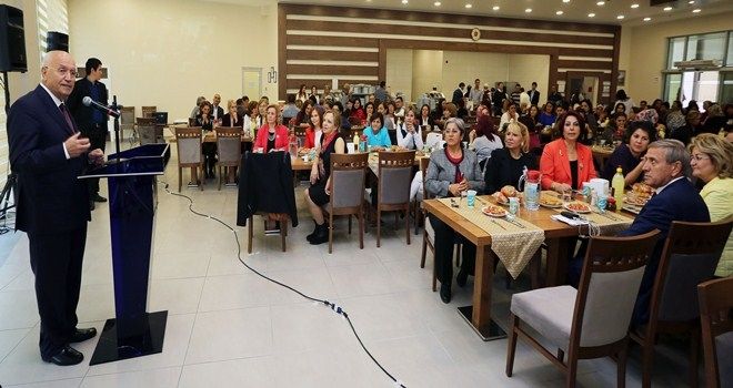 Türkiye´nin kadın muhtarları Yenimahalle´de buluştu