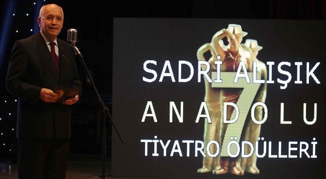 Sadri Alışık Ödülleri Yenimahalle´de sahiplerini buldu