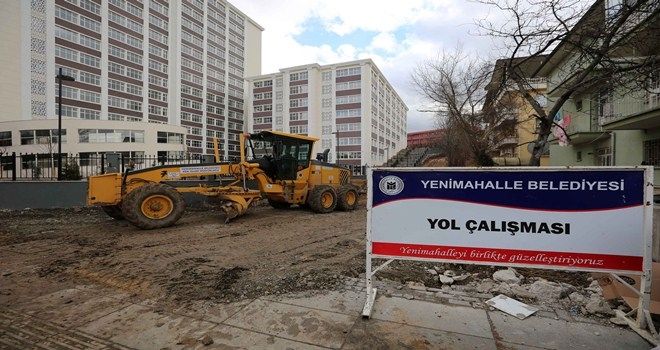 Yenimahalle Belediye ekipleri her yerde 