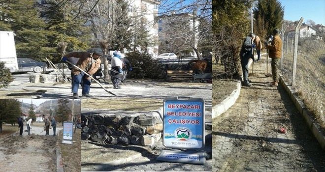 PARKLARDA BAHAR TEMİZLİĞİ BAŞLADI