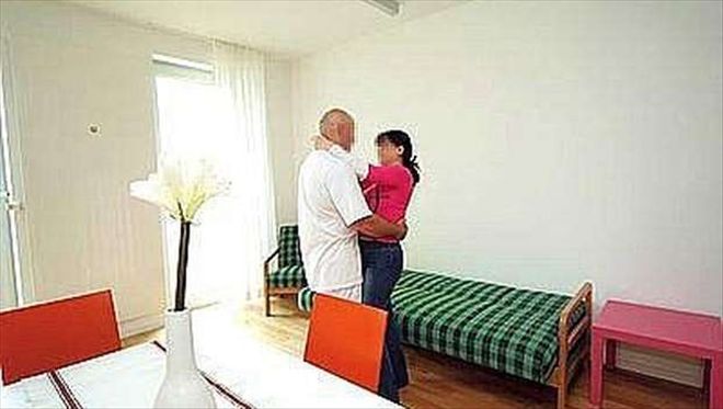 Bazı mahkumlara pembe oda yasağı