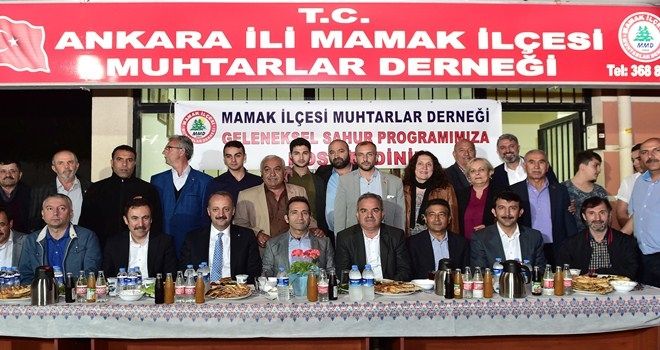 Akgül sahurda muhtarlarla buluştu