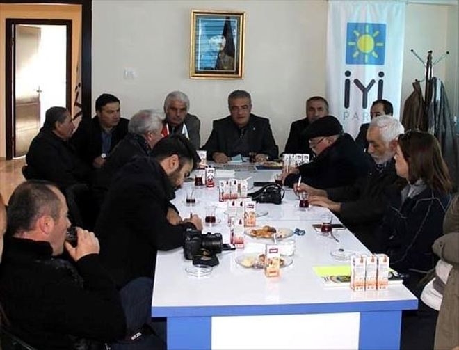 İYİ Parti Etimesgut Teşkilatı Yerel Basınla tanıştı?