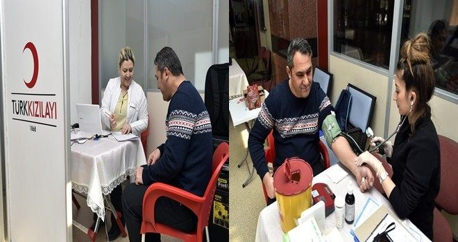 Mamak Belediyesi´nden Kızılay´a destek