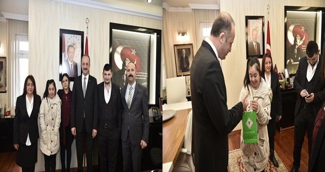 Özel çocuklardan özel hediye